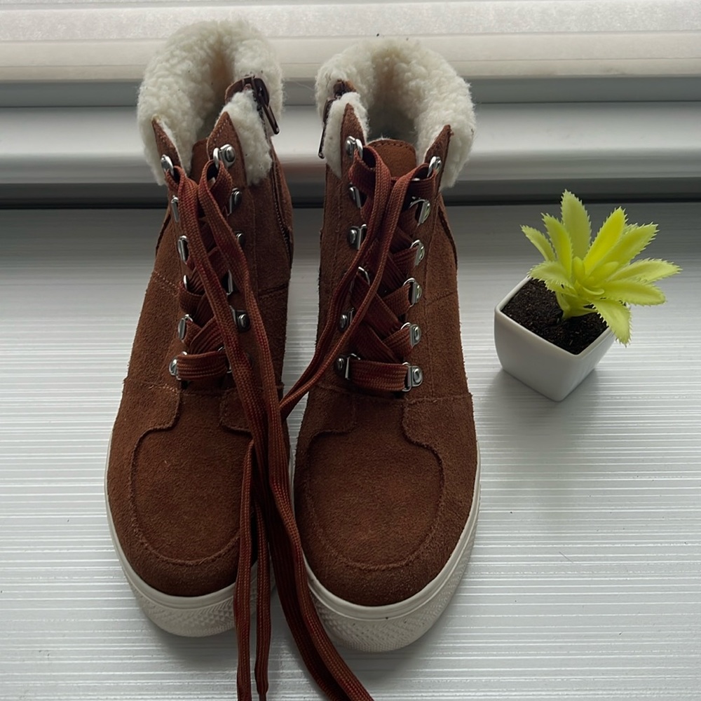 Steve Madden Lakes women’s boots